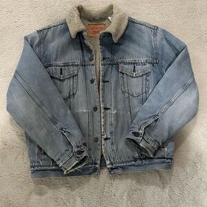 Levi's Cream Sherpa Jacket